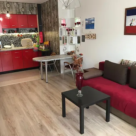 First Line Apartment *